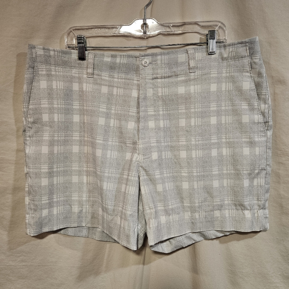 🩶🤍 Walter Hagen Light Gray Plaid Men's Shorts